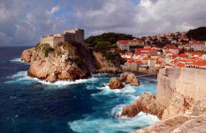 DUBROVNIK 2000: Looking for Trouble
