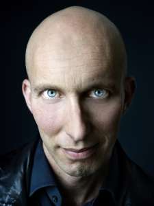 ERIK GANDINI: Getting Back the Lost Reality