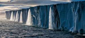 Alarming but hopeful future of the planet Earth