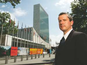 From top diplomacy to revolutionary anarchy