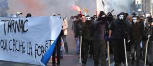 Revolution now!