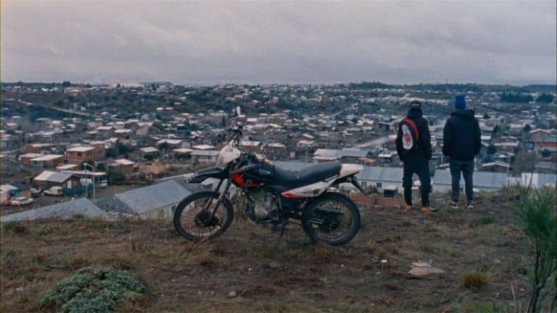 Esqui, a film by Manque La Banca