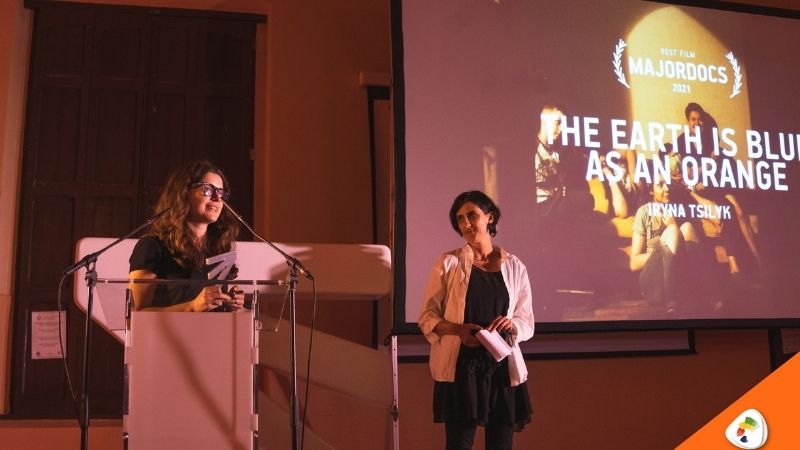 MajorDocs 2021 Winner: Earth is Blue as an Orange (dir. Iryna Tsilyk
