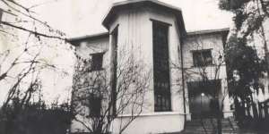 Silent House Farnaz Jurabchian, Mohammadreza Jurabchian