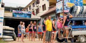 Onlookers Kimi Takesue