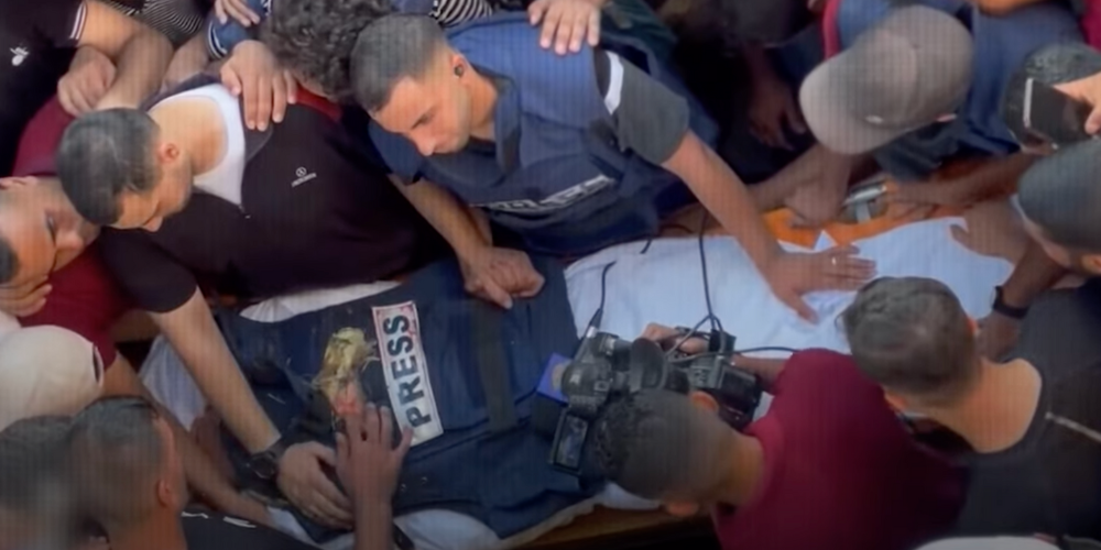 Gaza: Journalists Under Fire Robert Greenwald