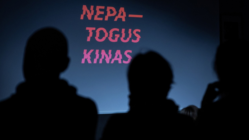 Inconvenient Films, Nepatogus Kinas